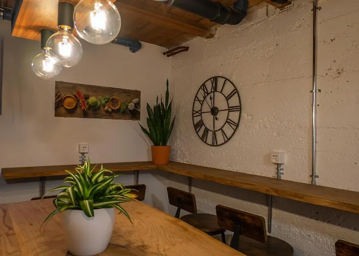 Naturfreunde Hostel *