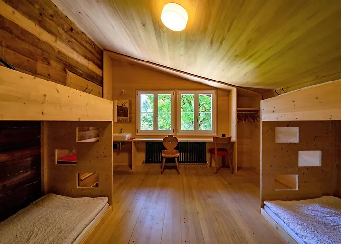 Naturfreunde 格林德瓦